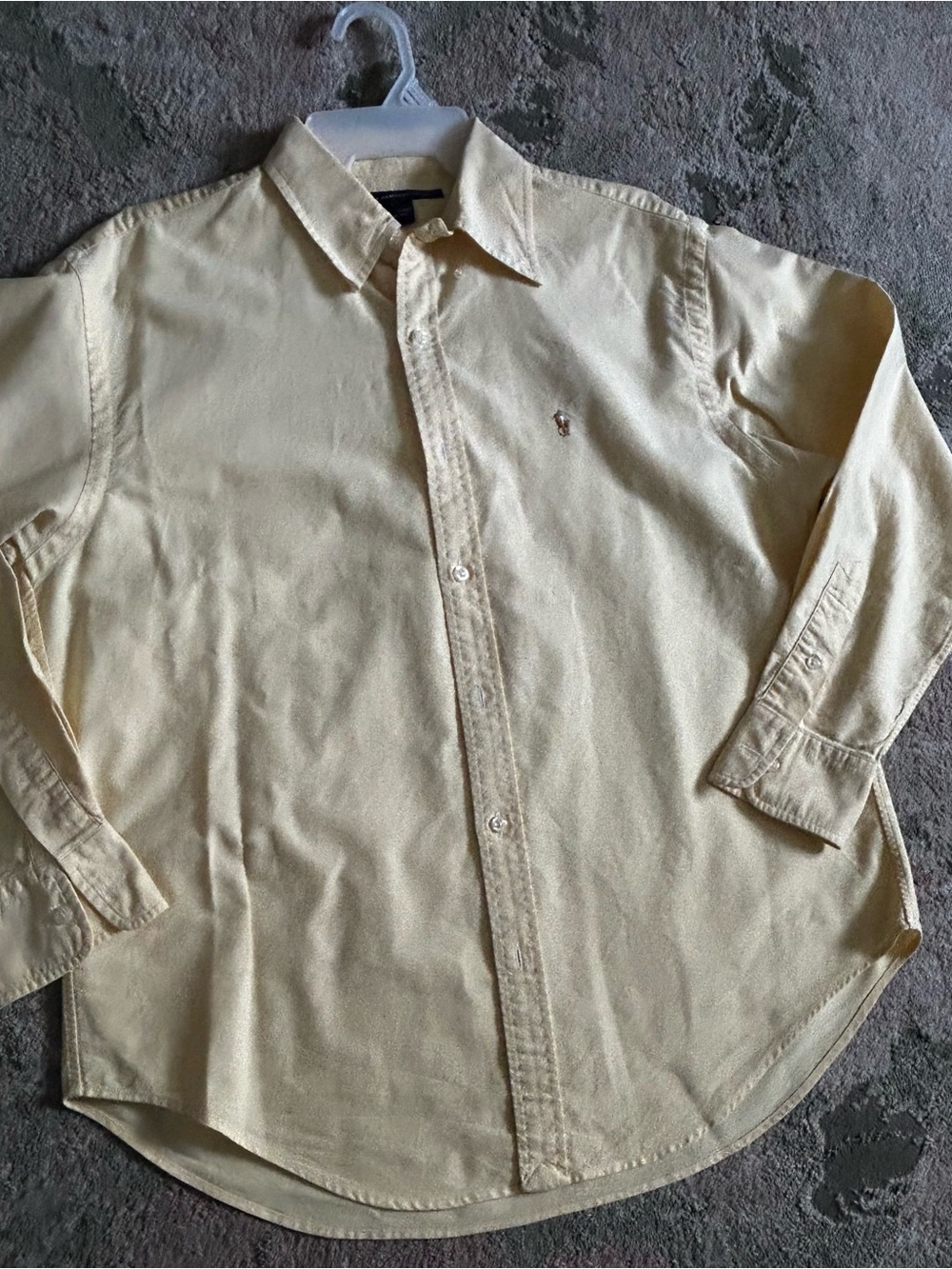 Women’s Classic Button-Down Shirt in Light Yellow